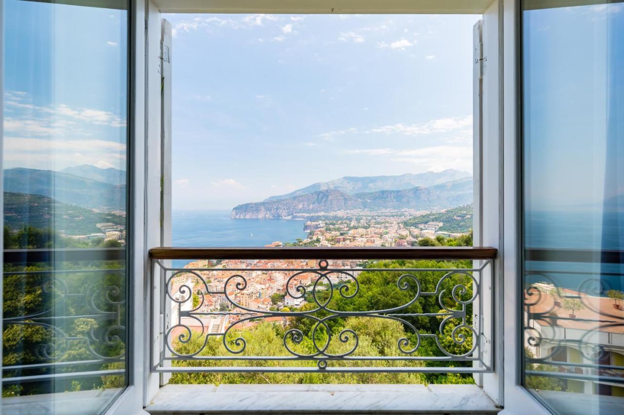 Villa Ada Sorrento Exteriör bild